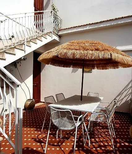 La Casa Di Andreina 3* Mondello