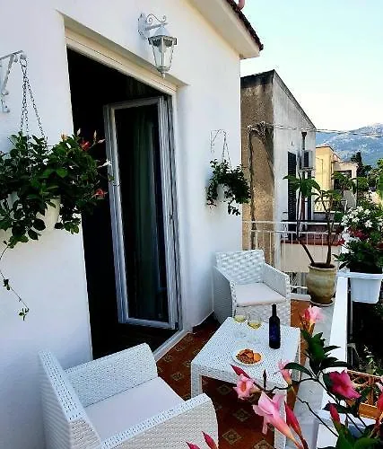 La Casa Di Andreina Mondello